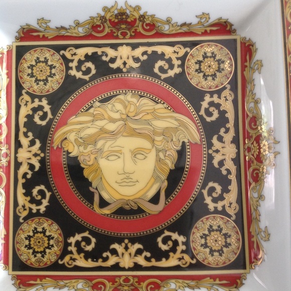 Versace Red Medusa Tray - Picture 4 of 6